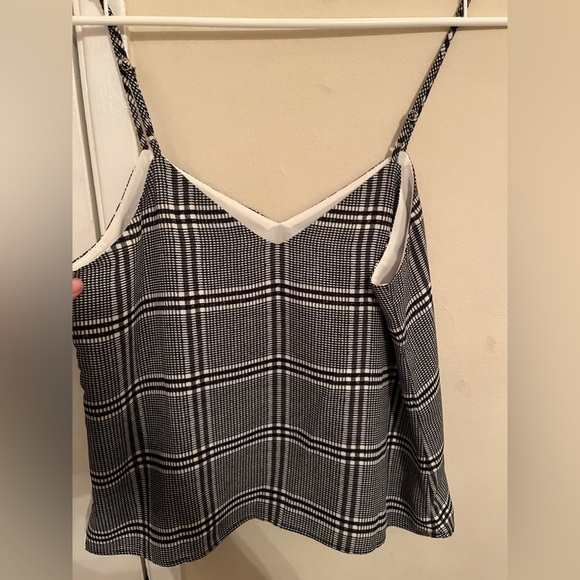 Banana Republic camisole - Picture 2 of 5
